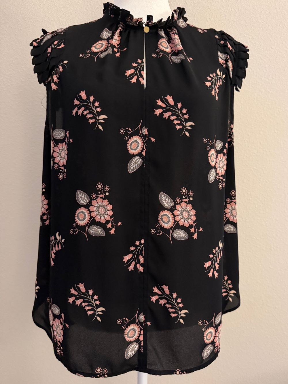 LOFT Black Pink Floral Ruffle Shoulder Sleeveless Blouse Size M - EUC